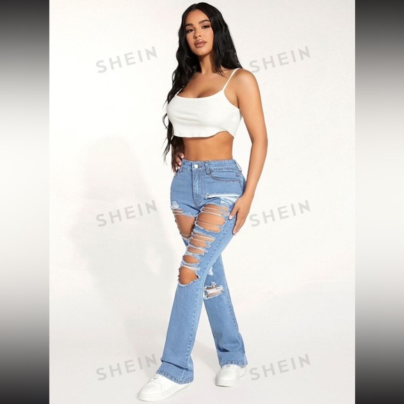 Shein high waisted ripped flared jeans in light wash blue. Size petite M/6 - Picture 4 of 13